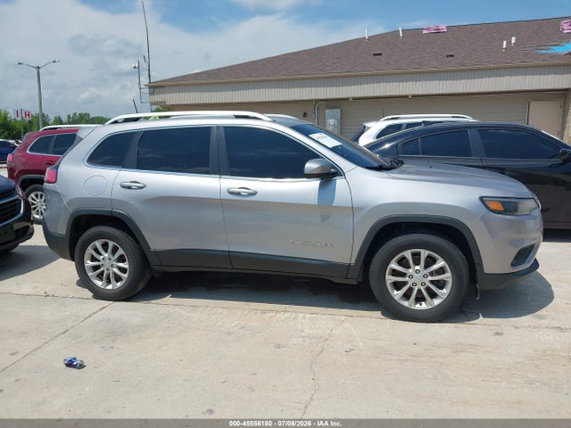 2019 Jeep Cherokee Latitude 4x4 მანქანა იყიდება აუქციონზე, vin: 1C4PJMCB3KD250411, აუქციონის ნომერი: 45556180