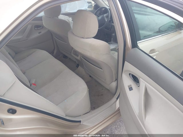 2010 Toyota Camry Le მანქანა იყიდება აუქციონზე, vin: 4T1BF3EK7AU086903, აუქციონის ნომერი: 45556188
