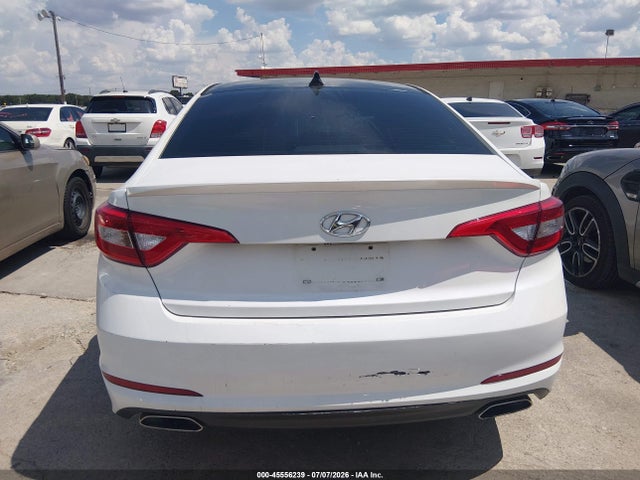 Hyundai Sonata Sport 2016 5NPE34AF7GH422142 Image 15