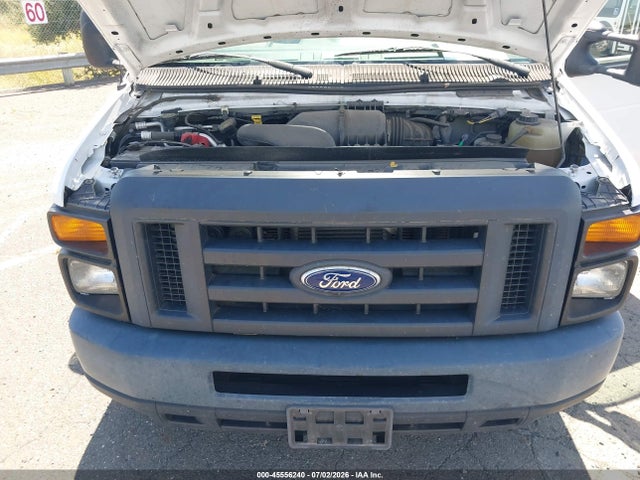 Ford E-350 Cutaway 2016 1FDWE3FL3GDC15725 Image 10