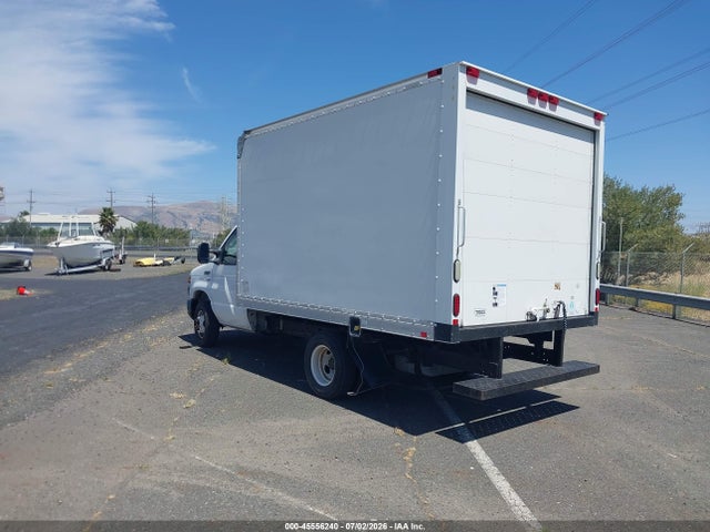 Ford E-350 Cutaway 2016 1FDWE3FL3GDC15725 Image 3