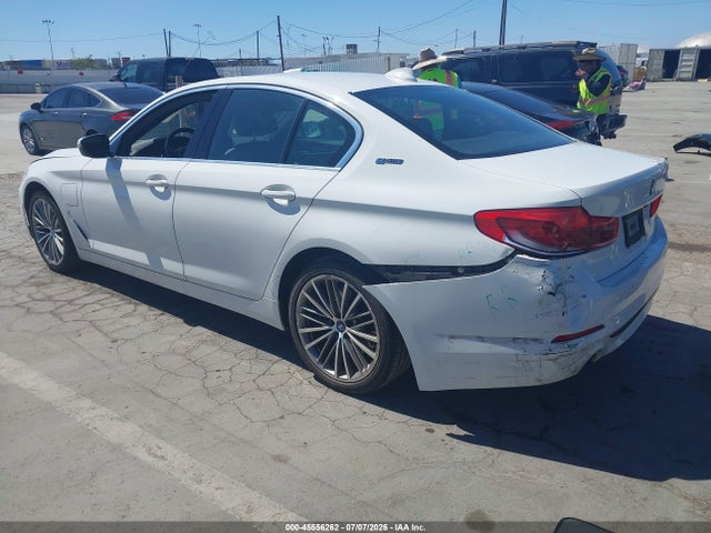 BMW 530e Iperformance 2019 WBAJA9C57KB389642 Image 3