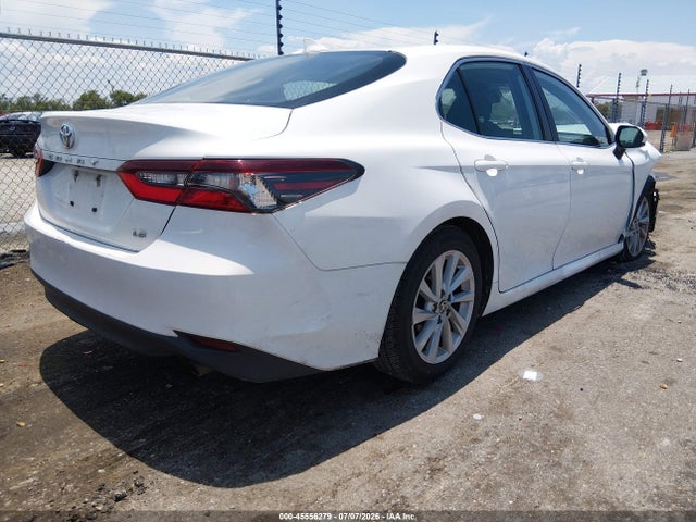 45556279 :رقم المزاد ، 4T1C11AKXPU091714 vin ، 2023 Toyota Camry Le مزاد بيع