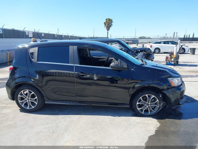 Chevrolet Sonic Lt Auto 2019 1G1JD6SB3K4114279 Image 12