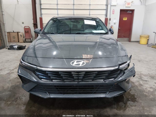 KMHLM4DGXRU664565 Hyundai ELANTRA SEL