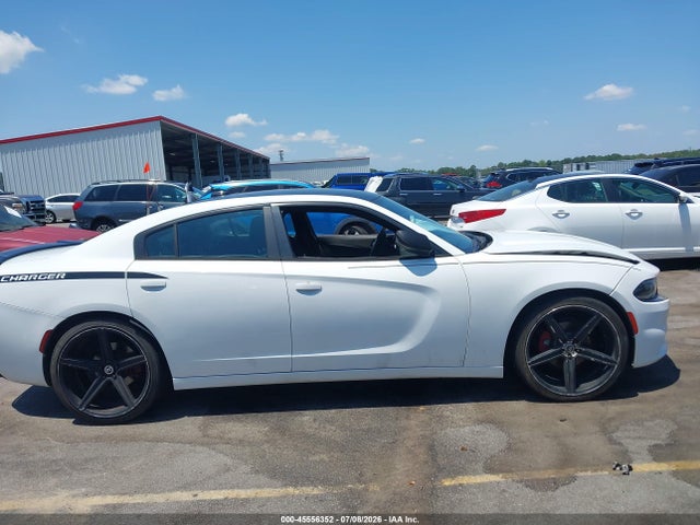 Продаж на аукціоні авто 2016 Dodge Charger Sxt, vin: 2C3CDXHG8GH187235, номер лоту: 45556352