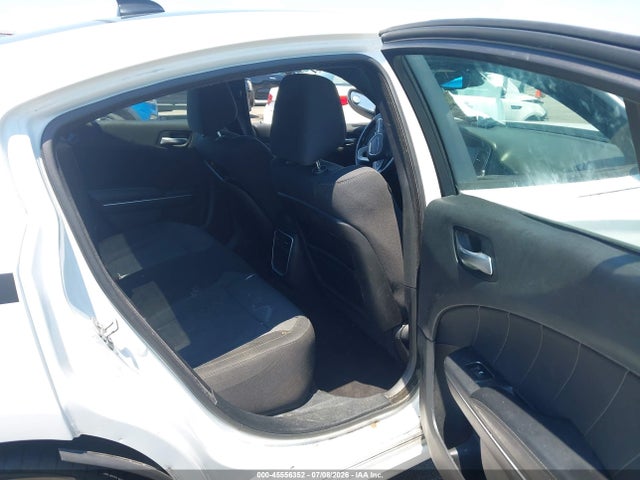Продаж на аукціоні авто 2016 Dodge Charger Sxt, vin: 2C3CDXHG8GH187235, номер лоту: 45556352