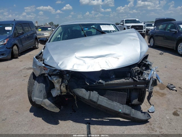 2014 Volkswagen Jetta 2.0l S მანქანა იყიდება აუქციონზე, vin: 3VW2K7AJ3EM257500, აუქციონის ნომერი: 45556411