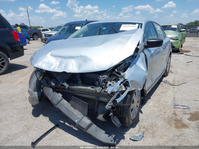 2014 Volkswagen Jetta 2.0l S მანქანა იყიდება აუქციონზე, vin: 3VW2K7AJ3EM257500, აუქციონის ნომერი: 45556411