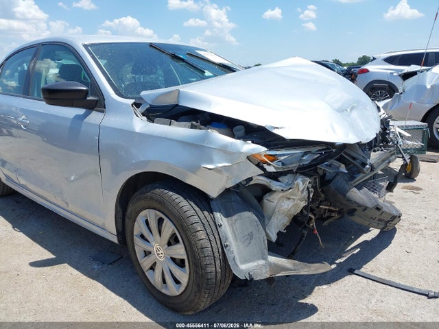 2014 Volkswagen Jetta 2.0l S მანქანა იყიდება აუქციონზე, vin: 3VW2K7AJ3EM257500, აუქციონის ნომერი: 45556411
