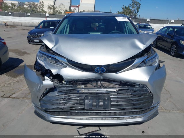 Продаж на аукціоні авто 2024 Toyota Sienna Limited, vin: 5TDZSKFCXRS142638, номер лоту: 45556440