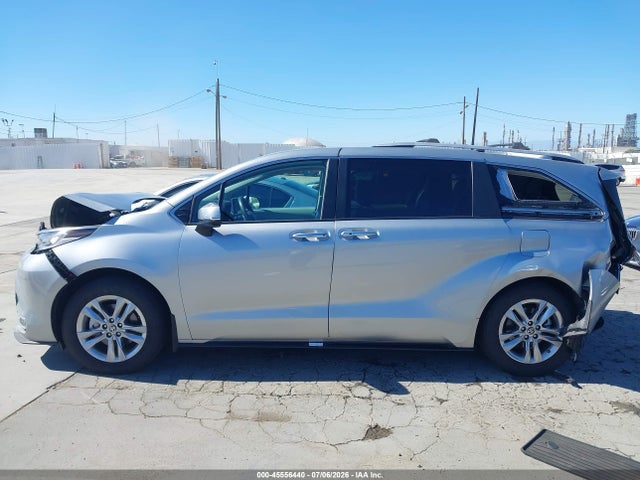 Продаж на аукціоні авто 2024 Toyota Sienna Limited, vin: 5TDZSKFCXRS142638, номер лоту: 45556440
