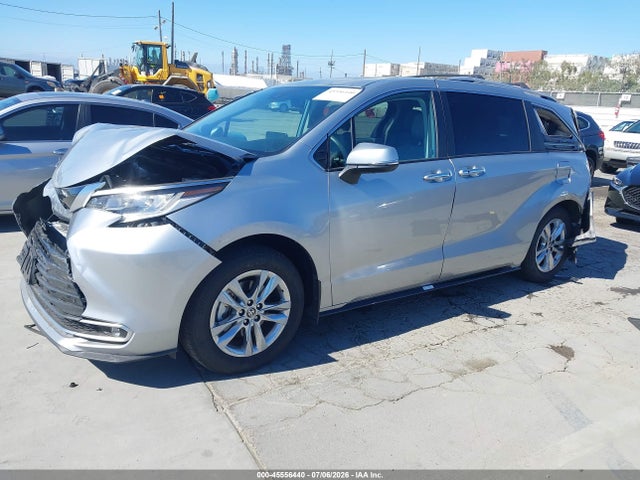 Продаж на аукціоні авто 2024 Toyota Sienna Limited, vin: 5TDZSKFCXRS142638, номер лоту: 45556440