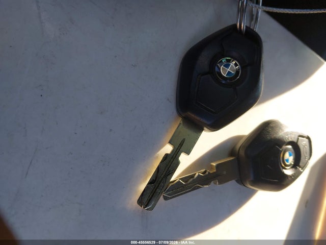 2001 Bmw 740ia მანქანა იყიდება აუქციონზე, vin: WBAGG83471DN84640, აუქციონის ნომერი: 45556529