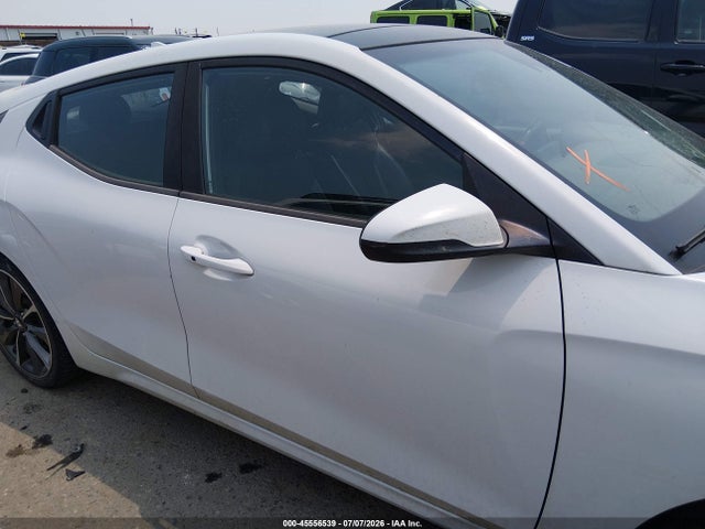 2019 Hyundai Veloster 2.0 Premium მანქანა იყიდება აუქციონზე, vin: KMHTG6AF8KU012595, აუქციონის ნომერი: 45556539