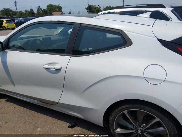 2019 Hyundai Veloster 2.0 Premium მანქანა იყიდება აუქციონზე, vin: KMHTG6AF8KU012595, აუქციონის ნომერი: 45556539