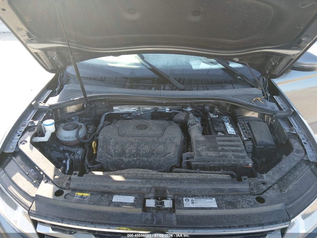 3VV3B7AX6KM195177 Volkswagen Tiguan 2.0t Se/2.0t Sel/2.0t Sel R-line/2.0t Sel R-line Black