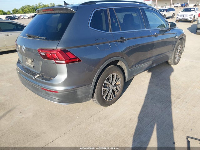 3VV3B7AX6KM195177 Volkswagen Tiguan 2.0t Se/2.0t Sel/2.0t Sel R-line/2.0t Sel R-line Black