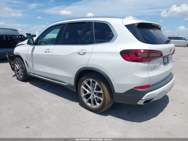 5UXCR4C00N9L76382 BMW X5 Sdrive40i