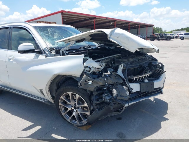5UXCR4C00N9L76382 BMW X5 Sdrive40i