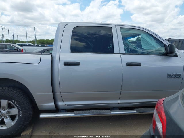 45556595 :رقم المزاد ، 1C6RR7KT4FS612459 vin ، 2015 Ram 1500 Tradesman مزاد بيع