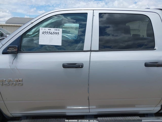 45556595 :رقم المزاد ، 1C6RR7KT4FS612459 vin ، 2015 Ram 1500 Tradesman مزاد بيع