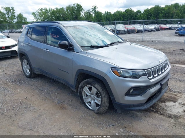 2022 Jeep Compass Latitude 4x4 მანქანა იყიდება აუქციონზე, vin: 3C4NJDBB2NT151764, აუქციონის ნომერი: 45556606