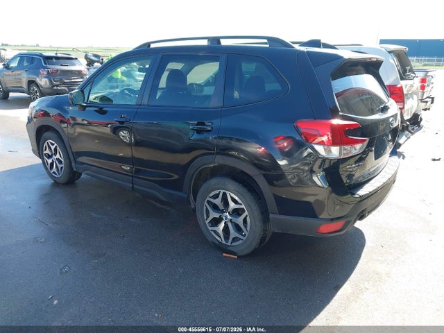 Продаж на аукціоні авто 2021 Subaru Forester Premium, vin: JF2SKAJC9MH424528, номер лоту: 45556615