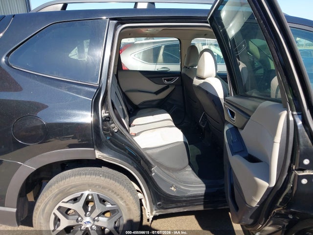 Продаж на аукціоні авто 2021 Subaru Forester Premium, vin: JF2SKAJC9MH424528, номер лоту: 45556615