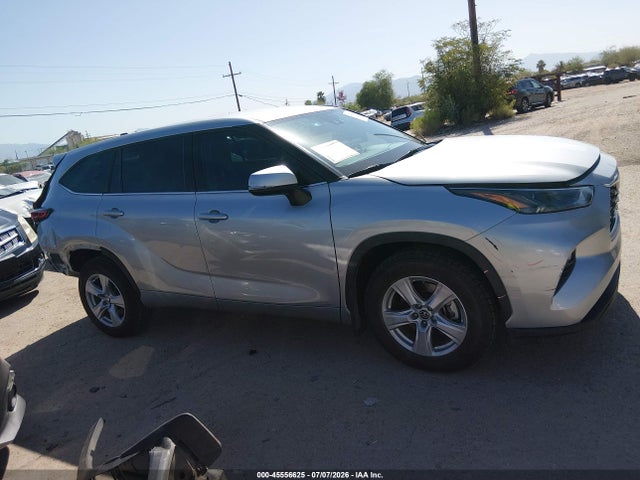5TDBBRCH7NS560580 Toyota Highlander Hybrid Le
