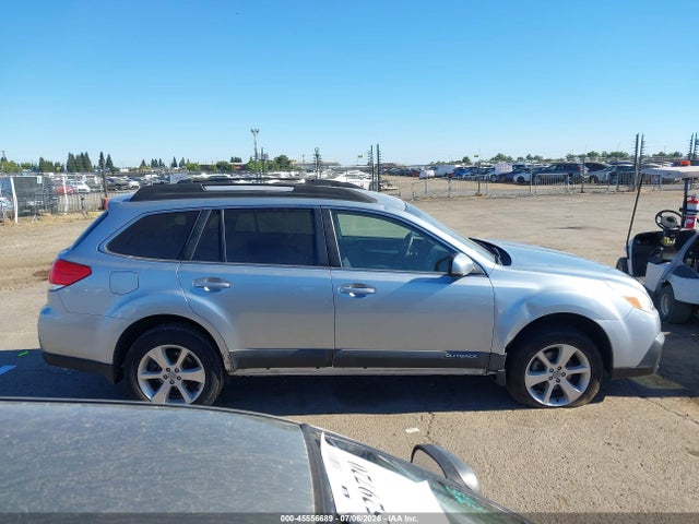 45556689 :رقم المزاد ، 4S4BRBCC2E3202680 vin ، 2014 Subaru Outback 2.5i Premium مزاد بيع