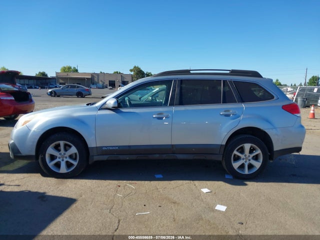 Aukcja sprzedaży 2014 Subaru Outback 2.5i Premium, vin: 4S4BRBCC2E3202680, numer aukcji: 45556689