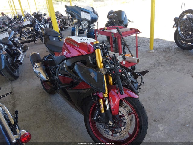 45556701 :رقم المزاد ، JS1DM11M6S7100024 vin ، 2025 Suzuki Gsx-r1000 R مزاد بيع