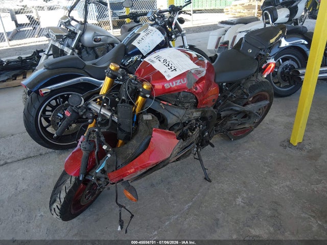 45556701 :رقم المزاد ، JS1DM11M6S7100024 vin ، 2025 Suzuki Gsx-r1000 R مزاد بيع