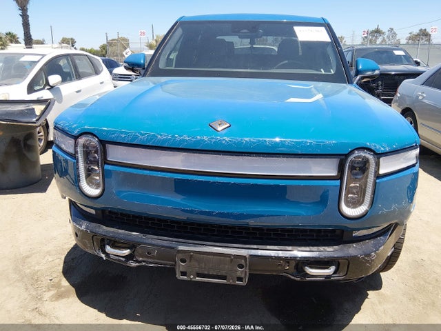 Rivian R1t Adventure 2022 7FCTGAAAXNN006415 Image 13