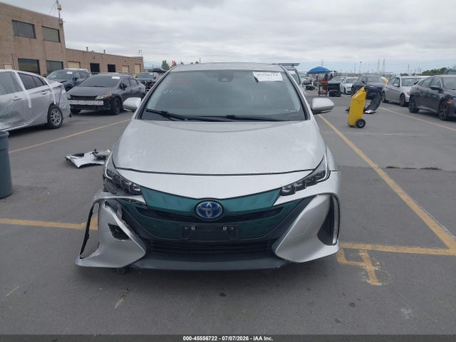 Toyota Prius Prime Premium 2017 JTDKARFP8H3023910 Image 14