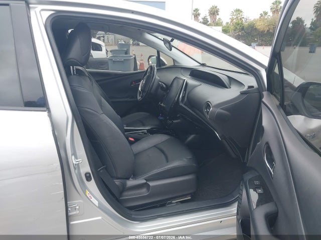 Toyota Prius Prime Premium 2017 JTDKARFP8H3023910 Image 5