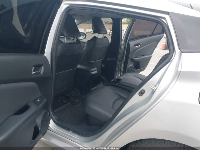 Toyota Prius Prime Premium 2017 JTDKARFP8H3023910 Image 8