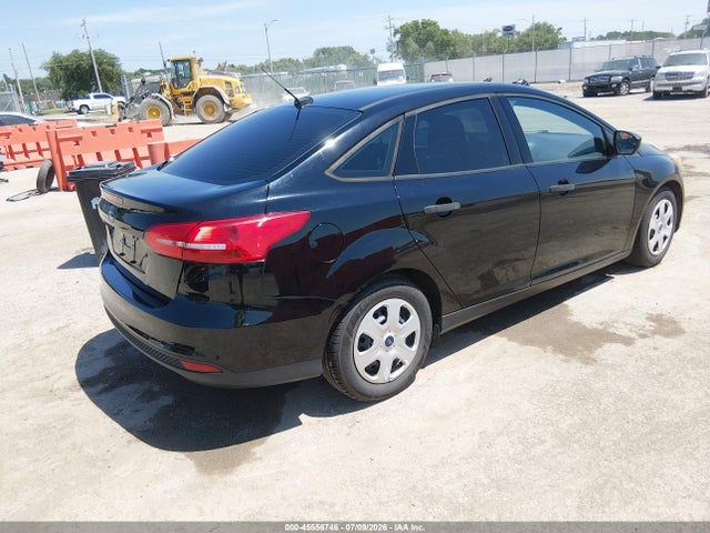 Ford FOCUS S 2017 1FADP3E23HL296236 Image 4