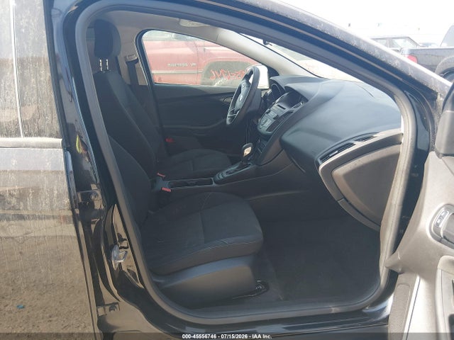 Ford FOCUS S 2017 1FADP3E23HL296236 Image 5