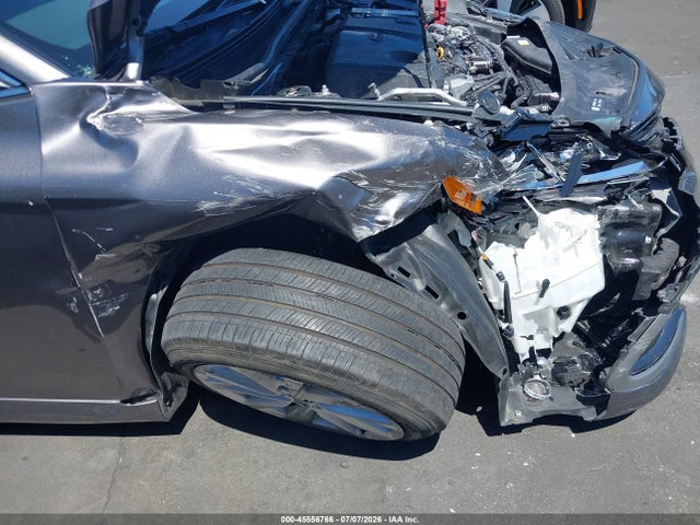 Toyota CAMRY LE 2024 4T1C11AKXRU212700 Image 17