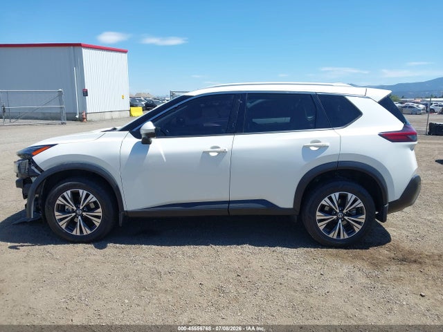 JN8AT3BB7MW233991 Nissan Rogue Sv Intelligent Awd