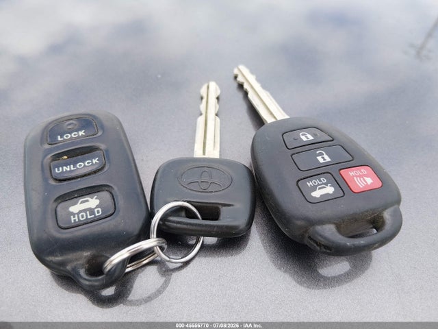 4T1BF1FK6HU341733 Toyota CAMRY LE