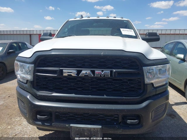 45556782 :رقم المزاد ، 3C7WRTCJXNG200203 vin ، 2022 Ram 3500 Chassis Tradesman/slt/laramie/limited مزاد بيع