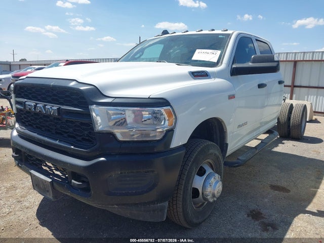 45556782 :رقم المزاد ، 3C7WRTCJXNG200203 vin ، 2022 Ram 3500 Chassis Tradesman/slt/laramie/limited مزاد بيع