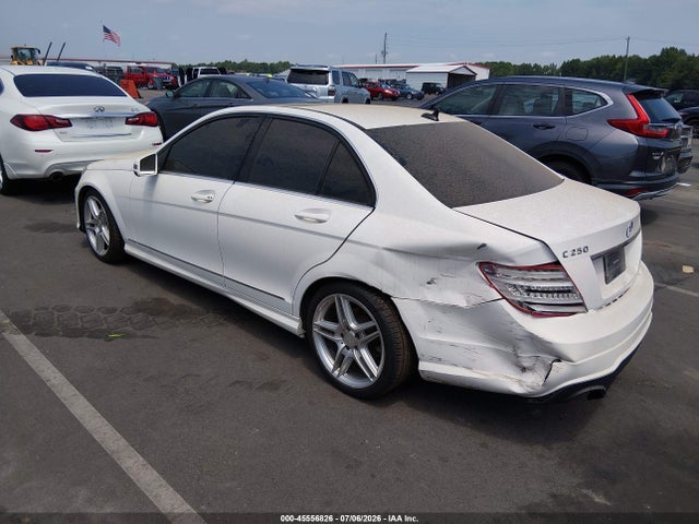 Aukcja sprzedaży 2013 Mercedes-benz C 250 Sport, vin: WDDGF4HB1DR253006, numer aukcji: 45556826