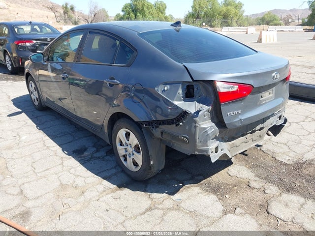 KIA FORTE LX 2016 KNAFX4A69G5549092 Image 3