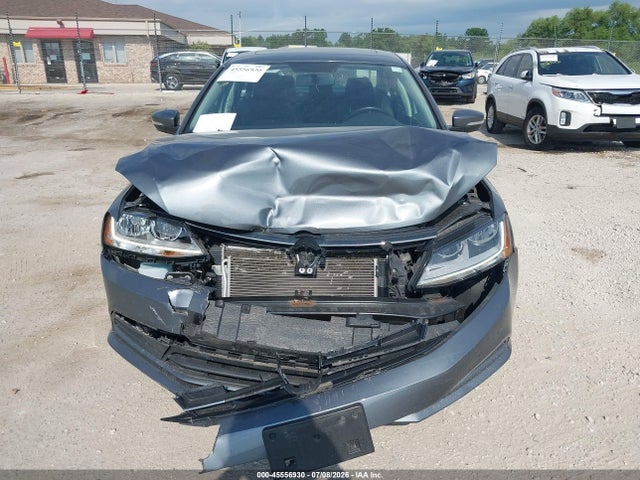 45556930 :رقم المزاد ، 3VWDB7AJ7HM261207 vin ، 2017 Volkswagen Jetta 1.4t Se مزاد بيع