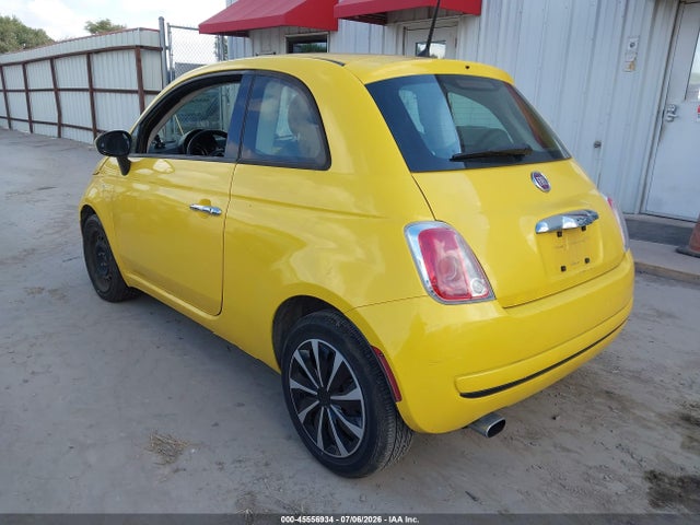 45556934 :رقم المزاد ، 3C3CFFAR7FT624664 vin ، 2015 Fiat 500 Pop مزاد بيع