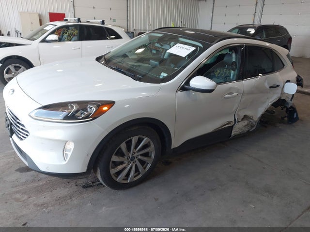 2022 Ford Escape Titanium მანქანა იყიდება აუქციონზე, vin: 1FMCU9J90NUA13507, აუქციონის ნომერი: 45556968